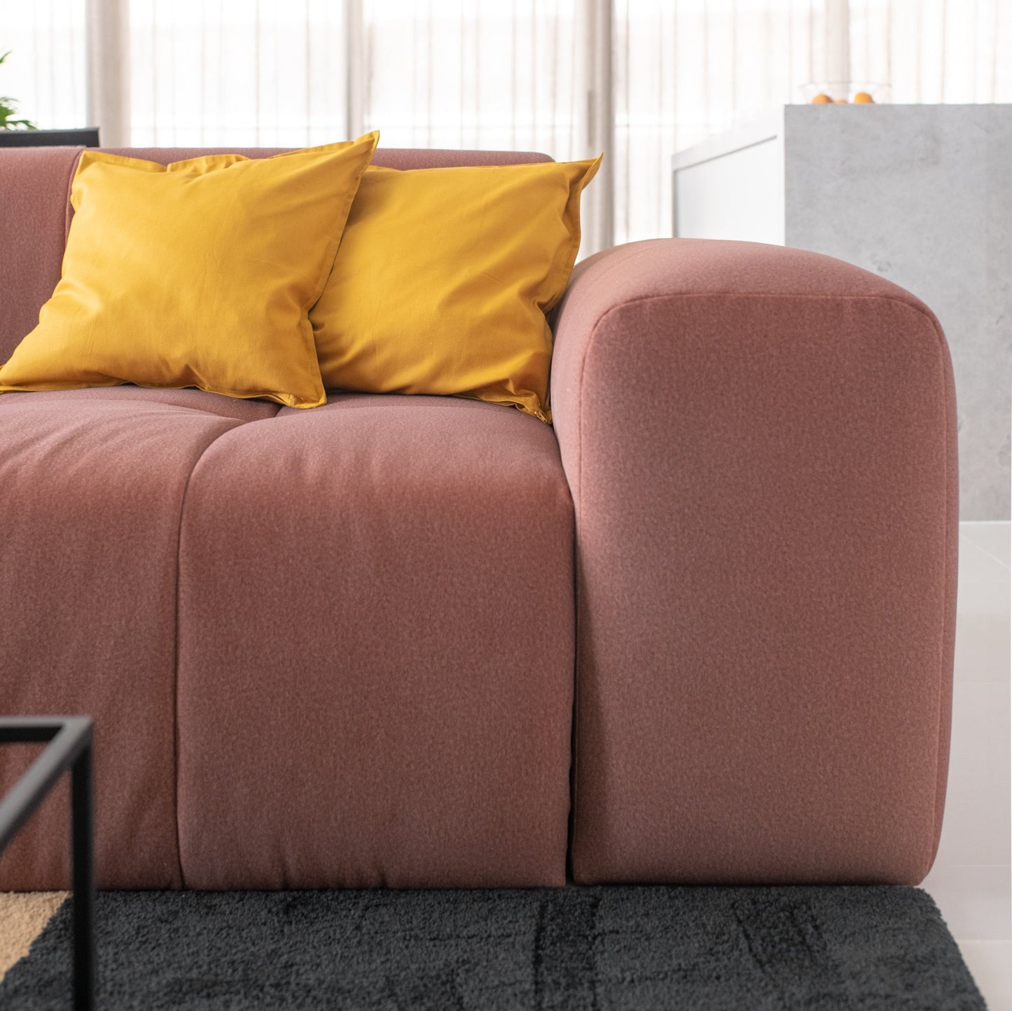SOLARA STRAIGHT SOFA