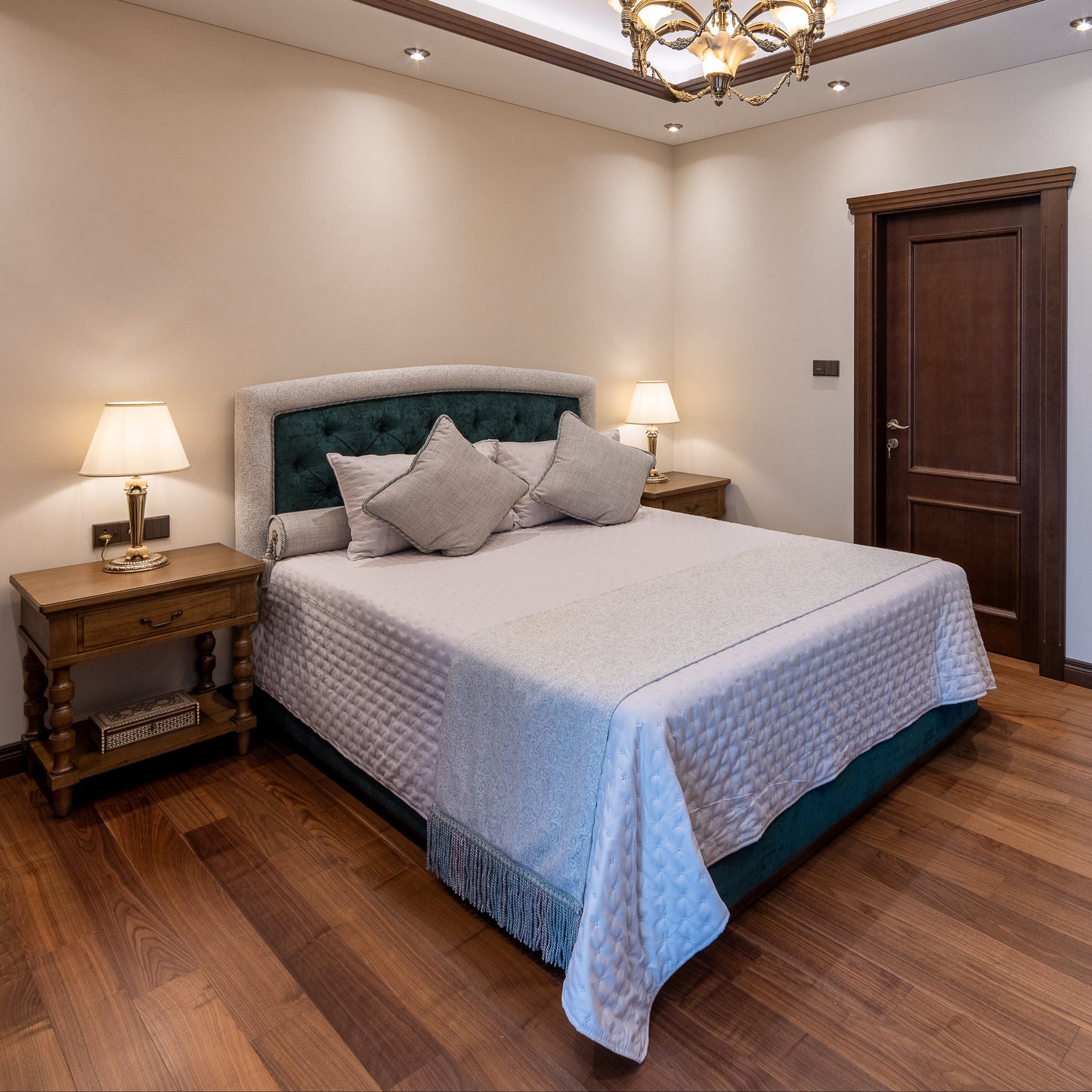 BED RUNNERS